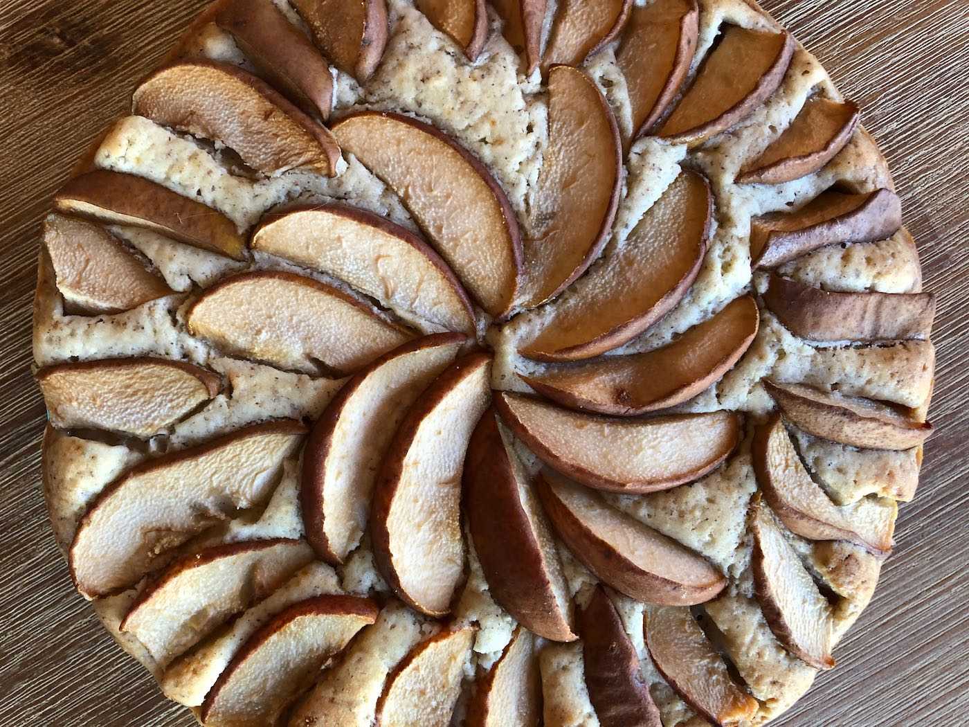 HeartAndSoul-EasyVeganLiving-Brinenkuchen1