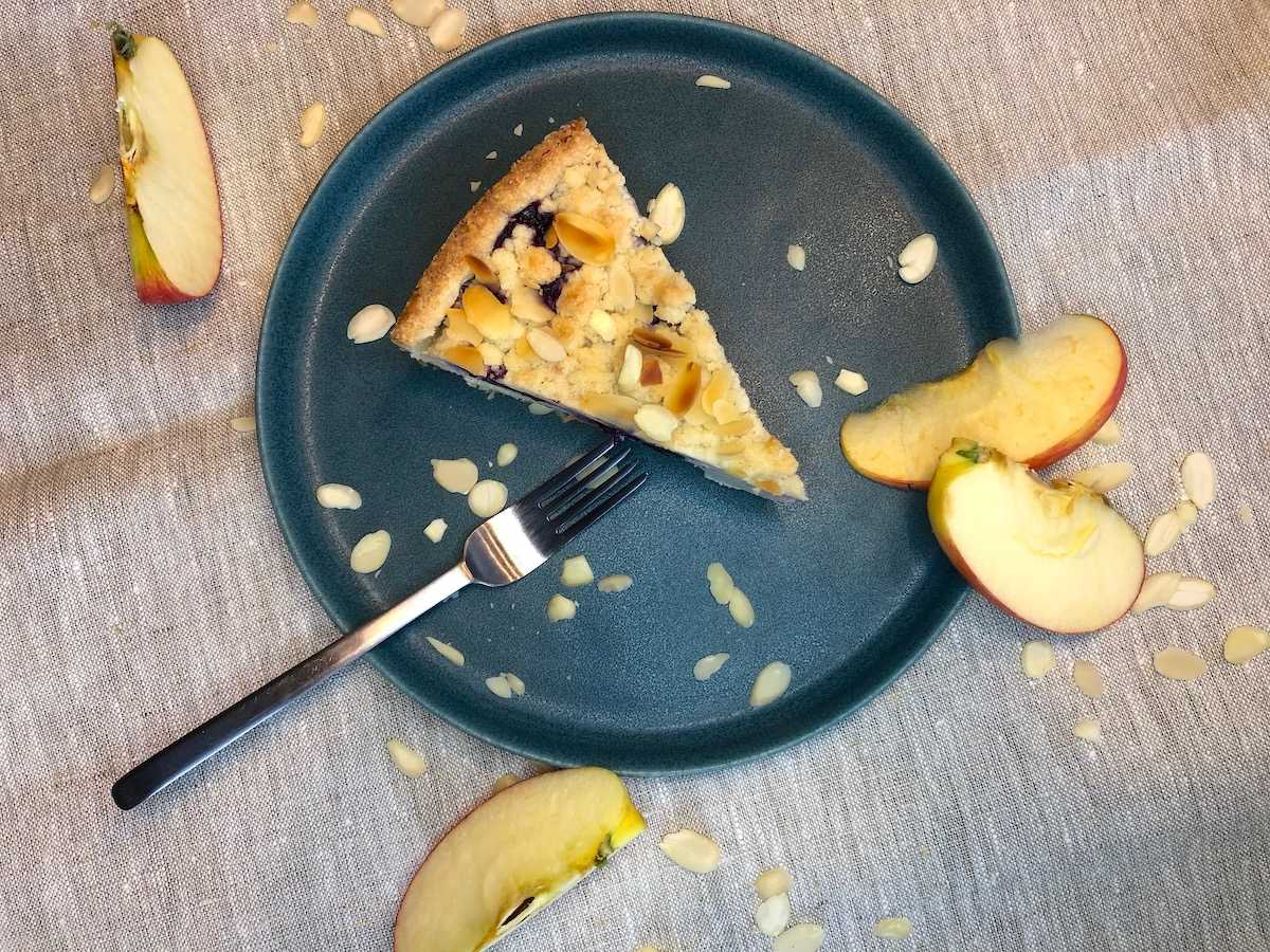 HeartAndSoul-EasyVeganLiving-KäseStreuselKuchen1