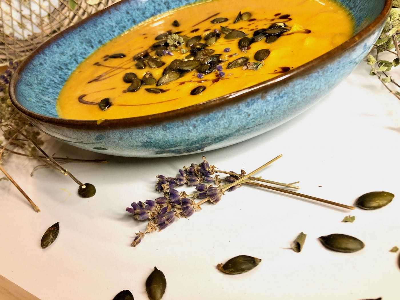 HeartAndSoul-EasyVeganLiving-Kürbissuppe2