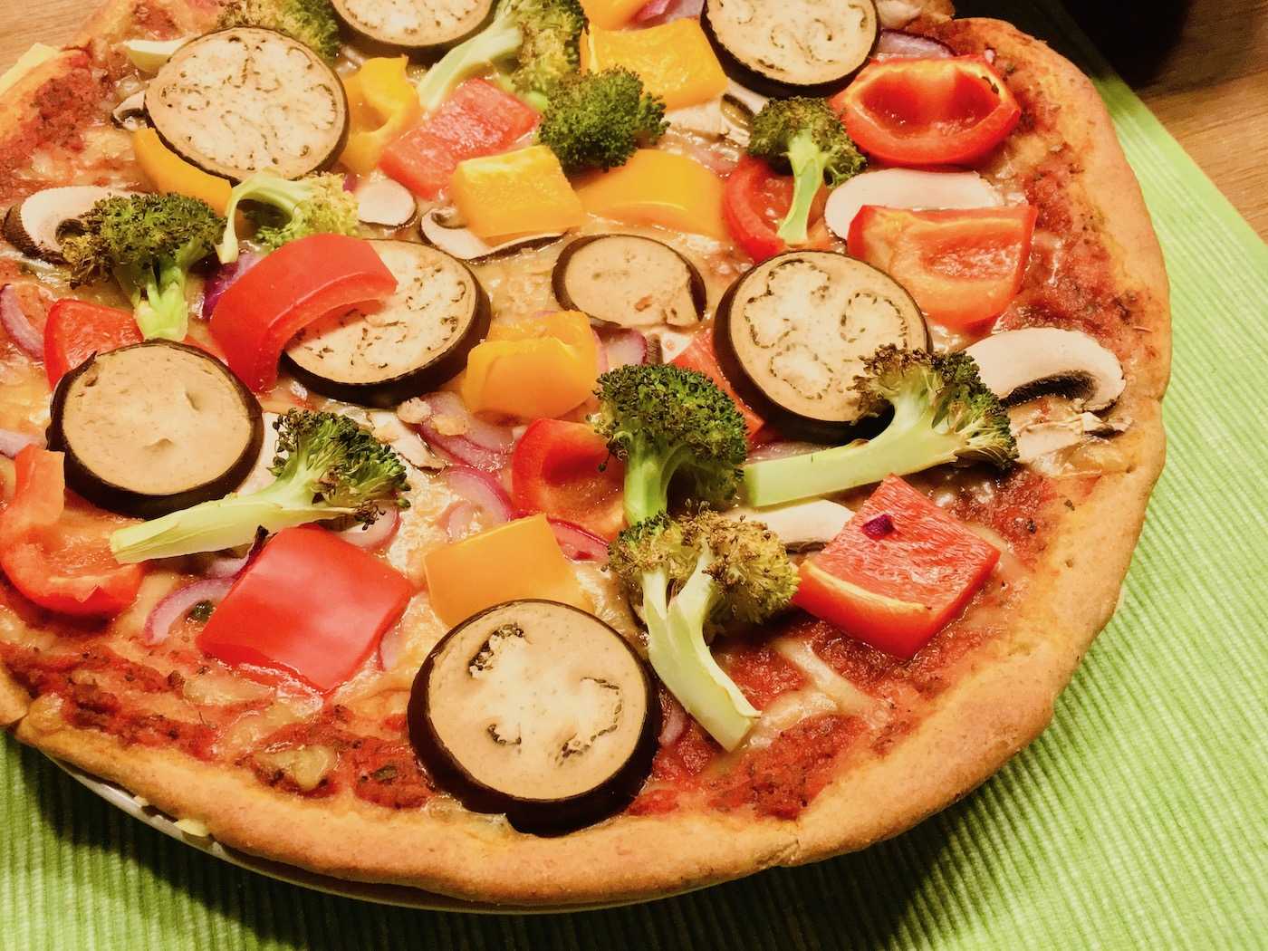 HeartAndSoul-EasyVeganLiving-Pizza1