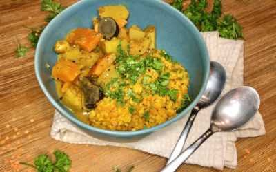 Indisches Dal mit Kartoffel-Kürbis-Curry