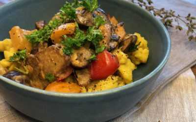 Knöpfle mit Seitan-Paprika-Pfanne